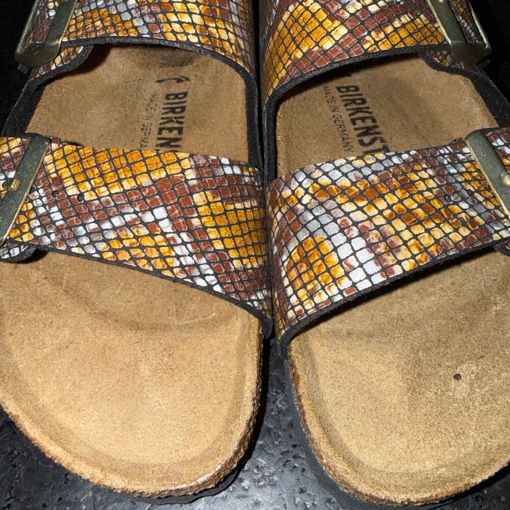 NEW BIRKENSTOCK Arizona shiny python brown snake sandals SZ 38 7-7.5 - Picture 6 of 9